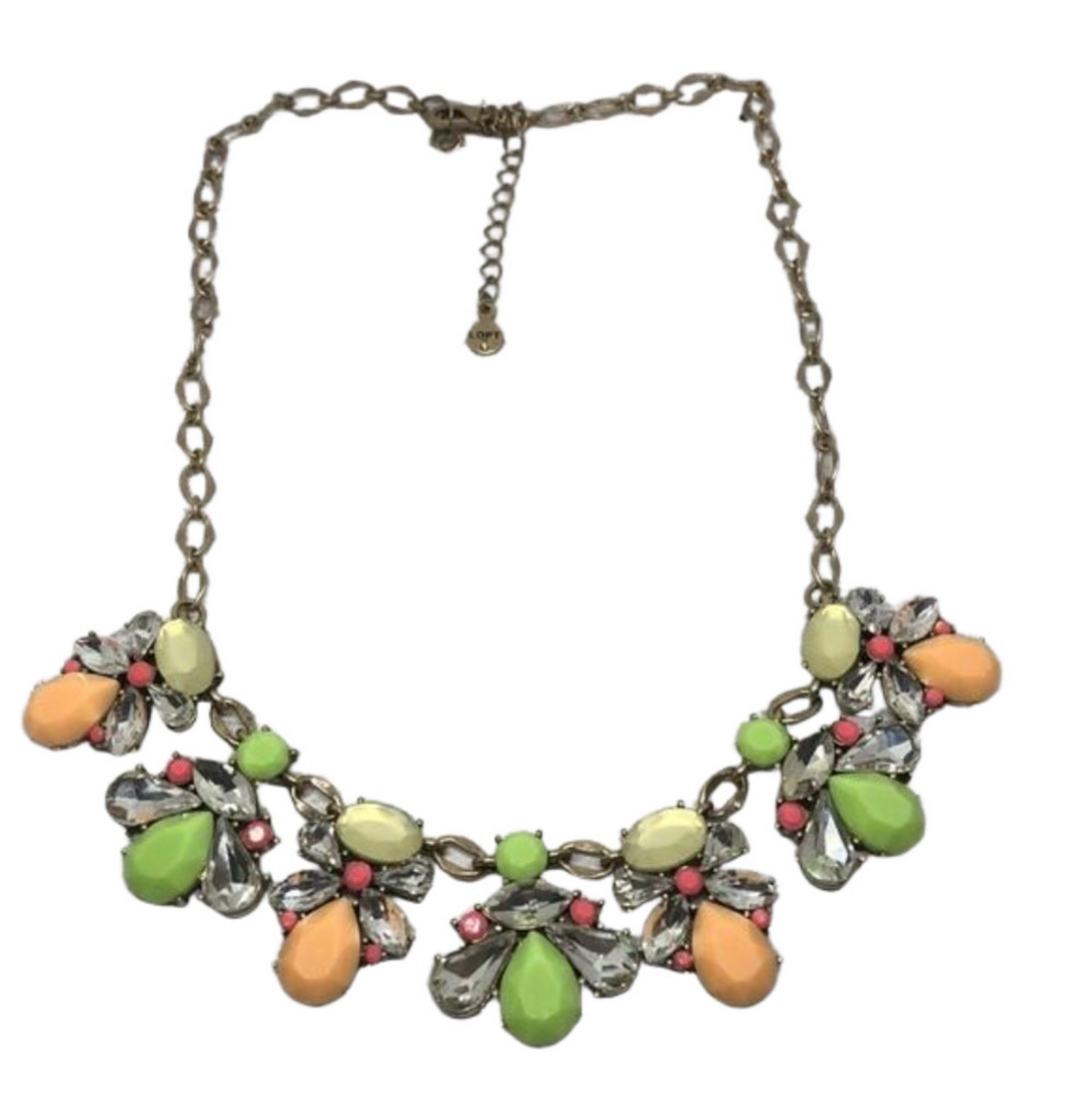 𝅺Loft bejeweled vibrant colorful statement necklace dressy costume jewelry.